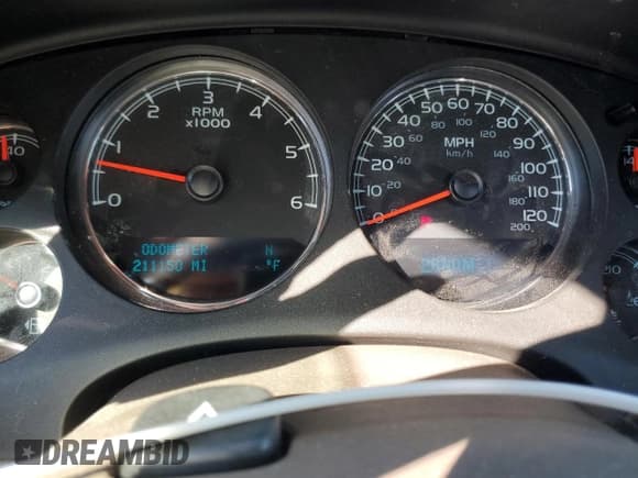 ✅ 2009 GMC Yukon SLT 4SB • VIN: 1GKFK33019R259207 • Лот: 86101345. Опубликован ранее на Copart с пробегом 211 150 миль. Бесплатный доступ к архиву аукционных продаж из США и подробный отчёт об истории автомобиля на DreamBid. Изображение 9.