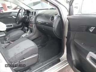 ✅ 2015 Chevrolet Captiva Sport LT • VIN: 3GNAL3EK5FS502213 • Lot: 41580281. Wystawiony na IAAI z przebiegiem 97 639 mil. Bezpłatny archiwum sprzedaży aukcyjnych z USA i szczegółowy raport historii pojazdu na DreamBid. Zdjęcie 5.