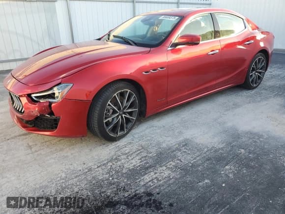 ✅ 2019 Maserati Ghibli S GranLusso • VIN: ZAM57YSL2K1336152 • Lot: 86669375. Wystawiony na Copart z przebiegiem 35 532 mil. Bezpłatny archiwum sprzedaży aukcyjnych z USA i szczegółowy raport historii pojazdu na DreamBid. Zdjęcie 1.