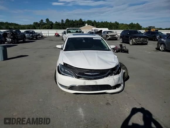 ✅ 2015 Chrysler 200 Limited • VIN: 1C3CCCAB1FN707436 • Лот: 80123775. Опубликован ранее на Copart с пробегом 125 970 миль. Бесплатный доступ к архиву аукционных продаж из США и подробный отчёт об истории автомобиля на DreamBid. Изображение 13.