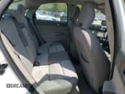 ✅ 2005 Volvo S40 • VIN: YV1MS382952049786 • Lot: 50104795. Wystawiony na Copart z przebiegiem 110 150 mil. Bezpłatny archiwum sprzedaży aukcyjnych z USA i szczegółowy raport historii pojazdu na DreamBid. Zdjęcie 10.