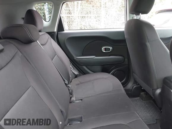 ✅ 2016 Kia Soul • VIN: KNDJN2A28G7288515 • Лот: 41682865. Опубликован ранее на IAAI с пробегом 161 828 миль. Бесплатный доступ к архиву аукционных продаж из США и подробный отчёт об истории автомобиля на DreamBid. Изображение 8.