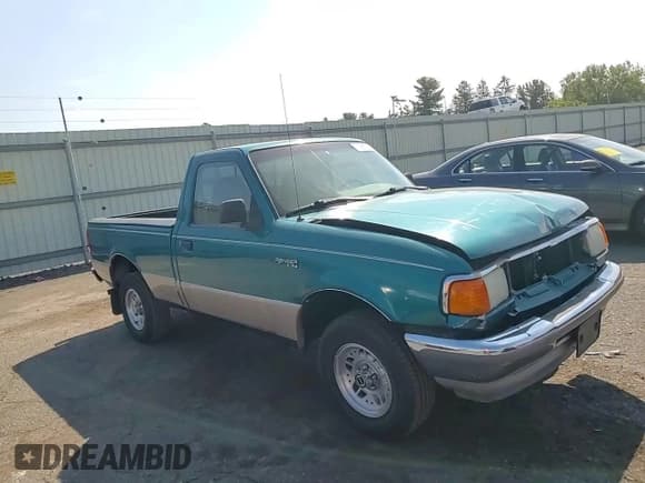 ✅ 1993 Ford Ranger Splash • VIN: 1FTCR10U6PPA85567 • Lot: 71991705. Wystawiony na Copart z przebiegiem 61 813 mil. Bezpłatny archiwum sprzedaży aukcyjnych z USA i szczegółowy raport historii pojazdu na DreamBid. Zdjęcie 13.