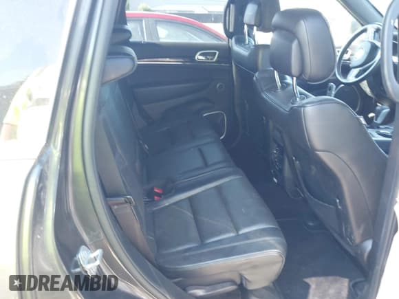 ✅ 2016 Jeep Grand Cherokee Overland • VIN: 1C4RJFCGXGC443961 • Lot: 42639434. Wystawiony na IAAI z przebiegiem 122 216 mil. Bezpłatny archiwum sprzedaży aukcyjnych z USA i szczegółowy raport historii pojazdu na DreamBid. Zdjęcie 8.