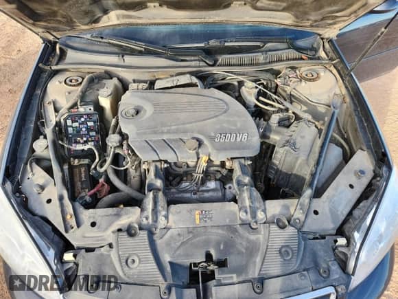 2011 Chevrolet Impala LS Fleet with VIN 2G1WF5EK0B1290031, listed as a Copart auction lot 87387145 with 134,518 mi miles and Clean title. Bid and sale history available at DreamBid. Image 11.