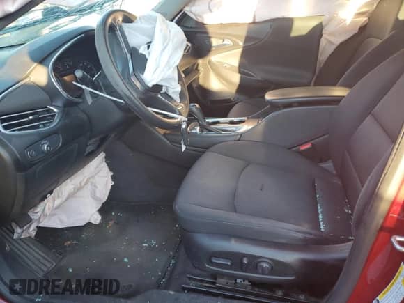 ✅ 2018 Chevrolet Malibu LT • VIN: 1G1ZD5ST4JF245133 • Lot: 85784655. Wystawiony na Copart z przebiegiem 139 959 mil mil. Skorzystaj z bezpłatnego archiwum sprzedaży aukcyjnych z USA i zobacz szczegółowy raport historii pojazdu na DreamBid. Zdjęcie 7.