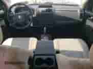 2009 Mercury Mariner Premier с VIN 4M2CU87759KJ03574, выставлен на аукционе Copart как лот 66661725 с пробегом 172 053 миль миль и Списание • Salvage title. История ставок и продаж доступна на DreamBid. Изображение 8.