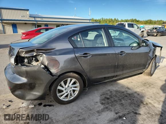 ✅ 2012 Mazda 3 i Touring • VIN: JM1BL1V88C1588085 • Lot: 82169225. Listed on Copart with Not provided. Free auction sales archive from the USA and detailed vehicle history report at DreamBid. Image 3.