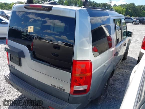 ✅ 2006 Land Rover LR3 HSE • VIN: SALAG25406A391086 • Лот: 42211832. Опубликован ранее на IAAI с пробегом Не указан. Бесплатный доступ к архиву аукционных продаж из США и подробный отчёт об истории автомобиля на DreamBid. Изображение 4.