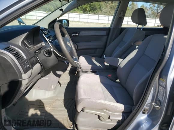 ✅ 2009 Honda CR-V LX • VIN: 5J6RE48329L001249 • Lot: 91966605. Wystawiony na Copart z przebiegiem 209 963 mil. Bezpłatny archiwum sprzedaży aukcyjnych z USA i szczegółowy raport historii pojazdu na DreamBid. Zdjęcie 7.