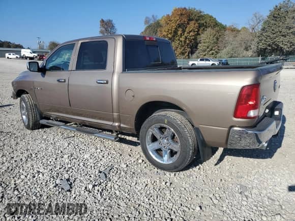 2009 Dodge 1500 SLT z VIN 1D3HV13TX9S748991, wystawiony jako Copart lot #78083484 z przebiegiem 138 071 mil mil oraz Szkoda całkowita • Salvage title. Historia ofert i sprzedaży dostępna na DreamBid. Obrazek 2.