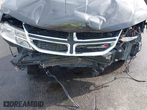 ✅ 2019 Dodge Journey SE • VIN: 3C4PDCBB4KT783686 • Lot: 43389969. Wystawiony na IAAI z przebiegiem 42 696 mil. Bezpłatny archiwum sprzedaży aukcyjnych z USA i szczegółowy raport historii pojazdu na DreamBid. Zdjęcie 6.