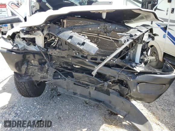 ✅ 2022 Ram 2500 • VIN: 3C7WR5AJ5NG195829 • Lot: 61677194. Wystawiony na Copart z przebiegiem Nie podano. Bezpłatny archiwum sprzedaży aukcyjnych z USA i szczegółowy raport historii pojazdu na DreamBid. Zdjęcie 11.