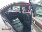 ✅ 2001 Mercedes-Benz C 230/260/280/320 • VIN: WDBRF61J31F096848 • Лот: 42206462. Опубликован ранее на IAAI с пробегом 199 349 миль. Бесплатный доступ к архиву аукционных продаж из США и подробный отчёт об истории автомобиля на DreamBid. Изображение 8.