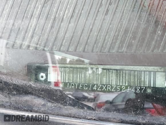 ✅ 1994 GMC Sierra 1500 • VIN: 1GTEC14ZXRZ521487 • Lot: 42499392. Wystawiony na IAAI z przebiegiem 249 618 mil. Bezpłatny archiwum sprzedaży aukcyjnych z USA i szczegółowy raport historii pojazdu na DreamBid. Zdjęcie 9.