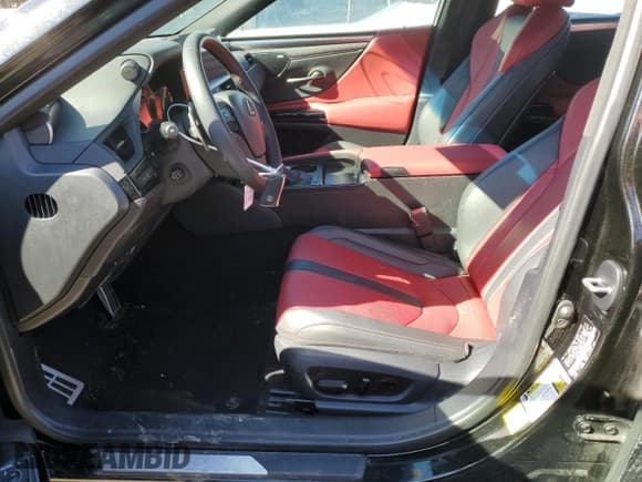 ✅ 2024 Lexus ES 350 F Sport • VIN: 58AJZ1B18RU163673 • Lot: 46145945. Wystawiony na Copart z przebiegiem 50 021 mil. Bezpłatny archiwum sprzedaży aukcyjnych z USA i szczegółowy raport historii pojazdu na DreamBid. Zdjęcie 7.