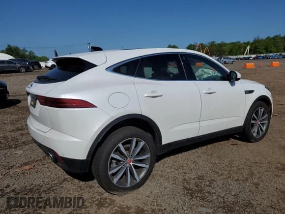 ✅ 2022 Jaguar E-Pace SE • VIN: SADFP2FXXN1029856 • Лот: 53715774. Опубликован ранее на Copart с пробегом 9 331 миль. Бесплатный доступ к архиву аукционных продаж из США и подробный отчёт об истории автомобиля на DreamBid. Изображение 3.