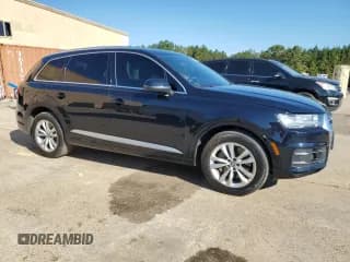 ✅ 2018 Audi Q7 Premium Plus • VIN: WA1LAAF75JD015117 • Лот: 81655905. Опубликован ранее на Copart с пробегом 192 613 миль. Бесплатный доступ к архиву аукционных продаж из США и подробный отчёт об истории автомобиля на DreamBid. Изображение 4.