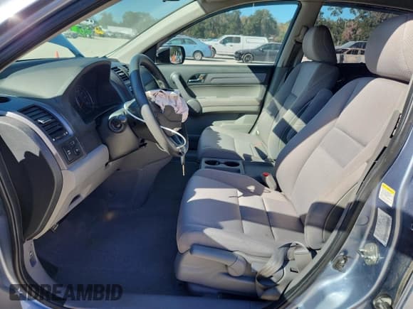 ✅ 2009 Honda CR-V LX • VIN: 3CZRE38399G705312 • Лот: 92532125. Опубликован ранее на Copart с пробегом 151 119 миль. Бесплатный доступ к архиву аукционных продаж из США и подробный отчёт об истории автомобиля на DreamBid. Изображение 7.