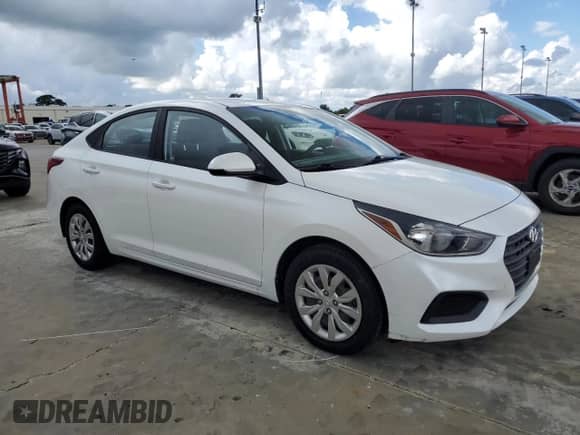 2018 Hyundai Accent SEL z VIN 3KPC24A3XJE029215, wystawiony jako Copart lot #74187434 z przebiegiem 61 778 mil mil oraz Nie do naprawy • Non repairable. Historia ofert i sprzedaży dostępna na DreamBid. Obrazek 4.