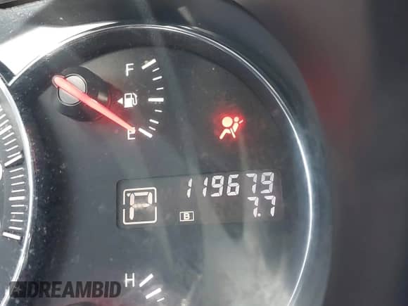 2012 Nissan Maxima S z VIN 1N4AA5APXCC849233, wystawiony jako IAAI lot #42915963 z przebiegiem 119 679 mil mil oraz . Historia ofert i sprzedaży dostępna na DreamBid. Obrazek 7.