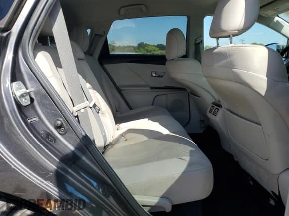 ✅ 2012 Toyota Venza LE • VIN: 4T3ZA3BB6CU062782 • Lot: 84966735. Listed on Copart with 157,979 mi. Free auction sales archive from the USA and detailed vehicle history report at DreamBid. Image 11.