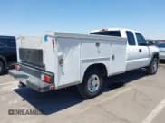✅ 2003 Chevrolet Silverado 2500HD LS • VIN: 1GCHC29U93E354781 • Lot: 42316975. Listed on IAAI with 360,412 mi. Free auction sales archive from the USA and detailed vehicle history report at DreamBid. Image 4.