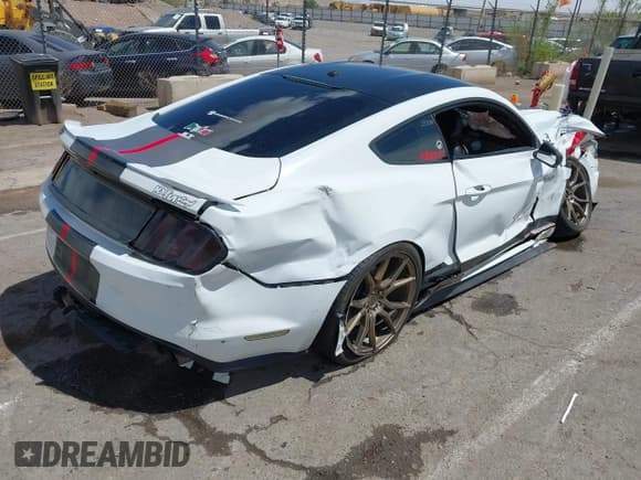 ✅ 2016 Ford Mustang GT • VIN: 1FA6P8CFXG5299021 • Lot: 42182362. Wystawiony na IAAI z przebiegiem 129 709 mil. Bezpłatny archiwum sprzedaży aukcyjnych z USA i szczegółowy raport historii pojazdu na DreamBid. Zdjęcie 4.