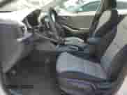 2019 Hyundai Ioniq с VIN KMHC65LD2KU105847, выставлен на аукционе Copart как лот 63232514 с пробегом 75 267 миль миль и Списание • Salvage title. История ставок и продаж доступна на DreamBid. Изображение 7.