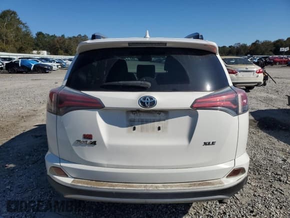 ✅ 2017 Toyota RAV4 XLE • VIN: JTMWFREV7HJ702274 • Lot: 90707365. Listed on Copart with 150,849 mi. Free auction sales archive from the USA and detailed vehicle history report at DreamBid. Image 6.