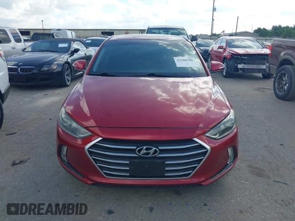 ✅ 2017 Hyundai Elantra SE • VIN: KMHD84LF4HU061160 • Lot: 43280786. Wystawiony na IAAI z przebiegiem 52 240 mil. Bezpłatny archiwum sprzedaży aukcyjnych z USA i szczegółowy raport historii pojazdu na DreamBid. Zdjęcie 13.