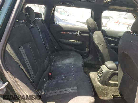 ✅ 2017 MINI Clubman Cooper S • VIN: WMWLN9C59H2B32264 • Lot: 48716454. Listed on Copart with 98,831 mi. Free auction sales archive from the USA and detailed vehicle history report at DreamBid. Image 10.