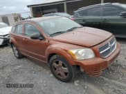 ✅ 2009 Dodge Caliber SXT • VIN: 1B3HB48A99D118492 • Лот: 71394844. Опубликован ранее на Copart с пробегом 137 837 миль. Бесплатный доступ к архиву аукционных продаж из США и подробный отчёт об истории автомобиля на DreamBid. Изображение 4.