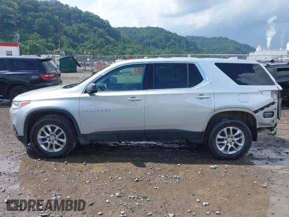 2018 Chevrolet Traverse LS с VIN 1GNEVFKW3JJ223406, выставлен на аукционе IAAI как лот 42723518 с пробегом 100 713 миль миль и . История ставок и продаж доступна на DreamBid. Изображение 15.