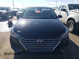 2021 Hyundai Accent SE z VIN 3KPC24A64ME146545, wystawiony jako Copart lot #37226204 z przebiegiem Nie podano mil oraz . Historia ofert i sprzedaży dostępna na DreamBid. Obrazek 5.