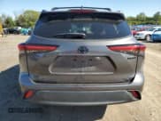 ✅ 2022 Toyota Highlander Hybrid LE • VIN: 5TDBBRCH5NS559640 • Lot: 82305985. Listed on Copart with 15,863 mi. Free auction sales archive from the USA and detailed vehicle history report at DreamBid. Image 6.