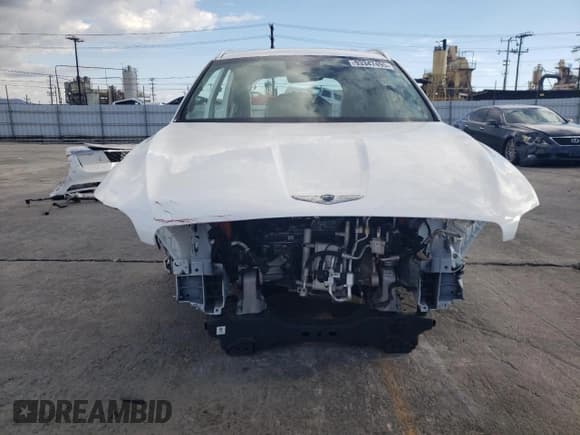 ✅ 2025 Genesis GV70 Advanced • VIN: 5NMMCET18SH006058 • Lot: 93347495. Listed on Copart with Not provided. Free auction sales archive from the USA and detailed vehicle history report at DreamBid. Image 5.