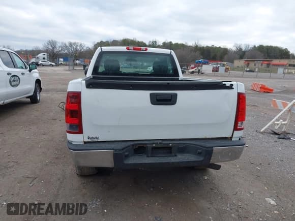 ✅ 2011 GMC Sierra 1500 Work Truck • VIN: 1GTN2TEA8BZ334441 • Лот: 41576551. Опубликован ранее на IAAI с пробегом 194 165 миль. Бесплатный доступ к архиву аукционных продаж из США и подробный отчёт об истории автомобиля на DreamBid. Изображение 16.
