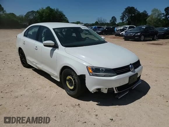 ✅ 2013 Volkswagen Jetta SE • VIN: 3VWDX7AJ0DM221837 • Lot: 52502565. Listed on Copart with 148,730 mi. Free auction sales archive from the USA and detailed vehicle history report at DreamBid. Image 10.