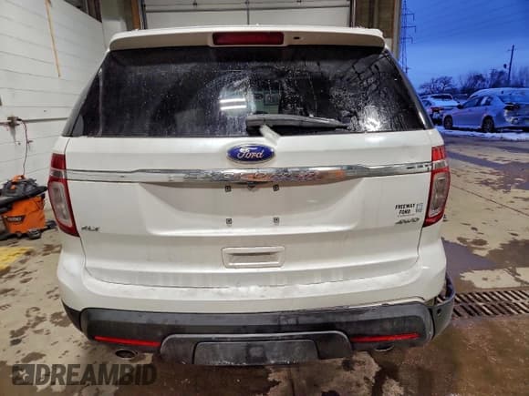 ✅ 2013 Ford Explorer XLT • VIN: 1FM5K8D86DGB86148 • Lot: 95310935. Wystawiony na Copart z przebiegiem 181 017 mil. Bezpłatny archiwum sprzedaży aukcyjnych z USA i szczegółowy raport historii pojazdu na DreamBid. Zdjęcie 6.