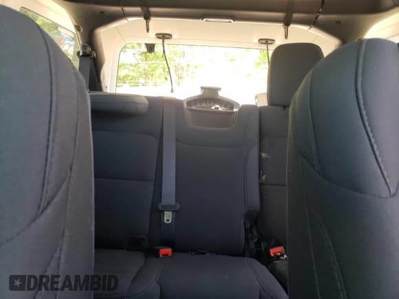 ✅ 2021 Jeep Wrangler Unlimited Sport • VIN: 1C4HJXDG3MW664439 • Lot: 52171635. Listed on Copart with Not provided. Free auction sales archive from the USA and detailed vehicle history report at DreamBid. Image 10.