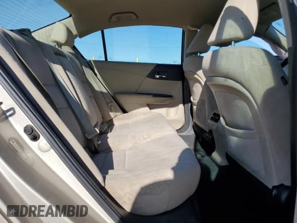 ✅ 2014 Honda Accord • VIN: 1HGCR6F3XEA002767 • Lot: 71245275. Wystawiony na Copart z przebiegiem 173 533 mil. Bezpłatny archiwum sprzedaży aukcyjnych z USA i szczegółowy raport historii pojazdu na DreamBid. Zdjęcie 10.