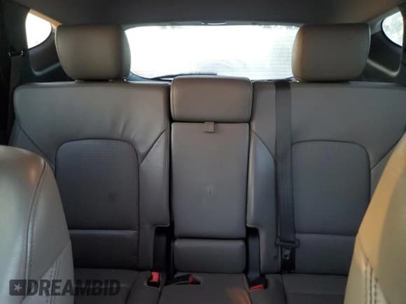 ✅ 2013 Hyundai Santa Fe Sport • VIN: 5XYZU3LA4DG013612 • Лот: 70650334. Опубликован ранее на Copart с пробегом 150 840 миль. Бесплатный доступ к архиву аукционных продаж из США и подробный отчёт об истории автомобиля на DreamBid. Изображение 10.