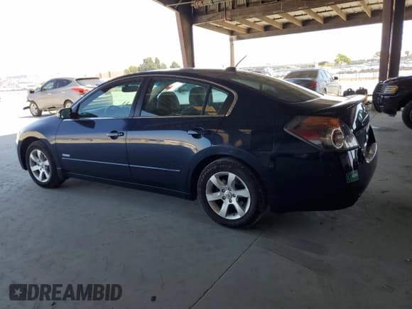 ✅ 2007 Nissan Altima Hybrid • VIN: 1N4CL21E67C236838 • Lot: 62764975. Listed on Copart with 53,658 mi. Free auction sales archive from the USA and detailed vehicle history report at DreamBid. Image 2.