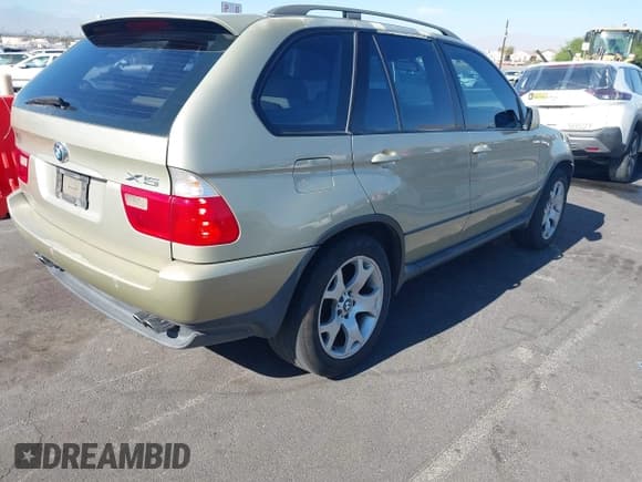 ✅ 2000 BMW X5 • VIN: WBAFB334XYLH03586 • Lot: 43708886. Listed on IAAI with 199,558 mi. Free auction sales archive from the USA and detailed vehicle history report at DreamBid. Image 4.