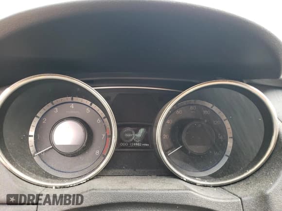 ✅ 2011 Hyundai Sonata SE • VIN: 5NPEC4AC9BH098836 • Lot: 72466224. Listed on Copart with 124,982 mi. Free auction sales archive from the USA and detailed vehicle history report at DreamBid. Image 9.