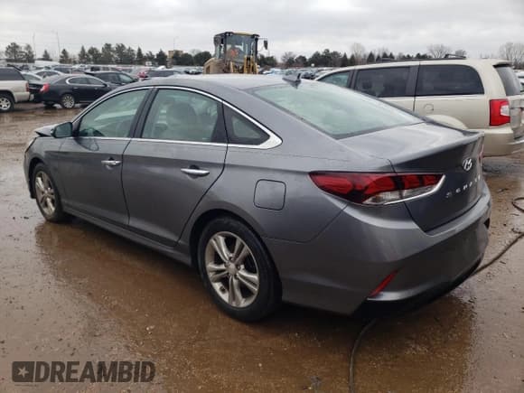 ✅ 2018 Hyundai Sonata Limited • VIN: 5NPE34AF3JH728469 • Лот: 72962522. Опубликован ранее на Copart с пробегом 26 165 миль. Бесплатный доступ к архиву аукционных продаж из США и подробный отчёт об истории автомобиля на DreamBid. Изображение 2.