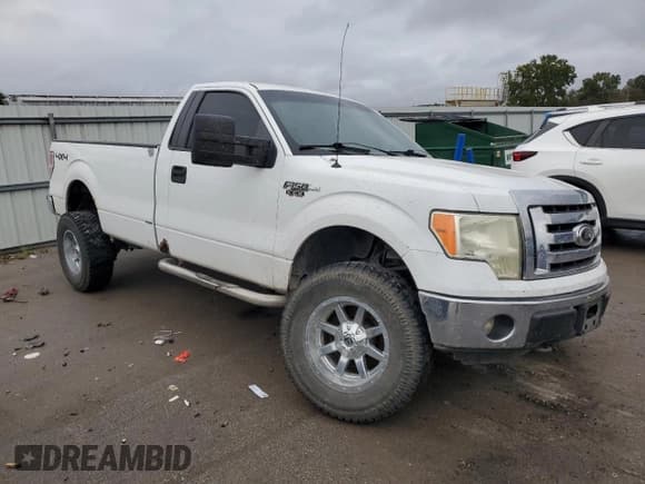 ✅ 2011 Ford F-150 XL • VIN: 1FTPF1EF0BKD22810 • Лот: 85481815. Опубликован ранее на Copart с пробегом 196 161 миль. Бесплатный доступ к архиву аукционных продаж из США и подробный отчёт об истории автомобиля на DreamBid. Изображение 4.