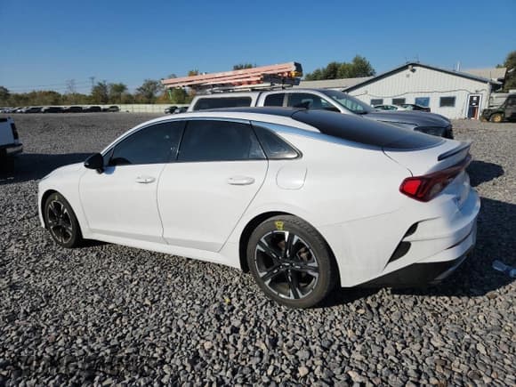 ✅ 2022 Kia K5 GT-Line • VIN: 5XXG64J26NG110514 • Lot: 81345095. Wystawiony na Copart z przebiegiem 122 394 mil. Bezpłatny archiwum sprzedaży aukcyjnych z USA i szczegółowy raport historii pojazdu na DreamBid. Zdjęcie 2.