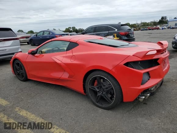 ✅ 2021 Chevrolet Corvette 3LT • VIN: 1G1YC2D46M5104285 • Lot: 80846915. Listed on Copart with 35,793 mi. Free auction sales archive from the USA and detailed vehicle history report at DreamBid. Image 2.